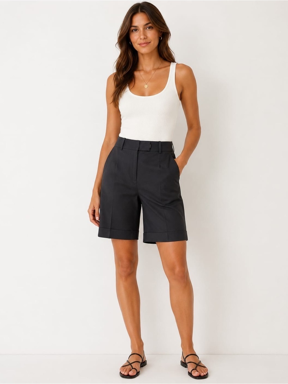 L'AGENCE Black Tailored Bermuda Shorts Size 4 Japanese Fabric Career Luxe